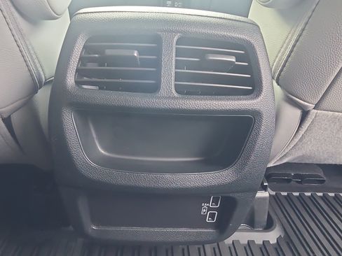 Used 2023 Honda Passport EX-L image 15