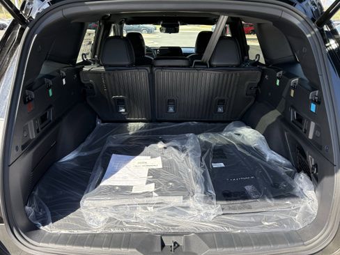 New 2026 Subaru Outback Touring XT AWD/4WD image 12