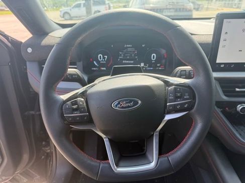Used 2025 Ford Explorer ST-Line w/ Premium Package AWD/4WD image 15