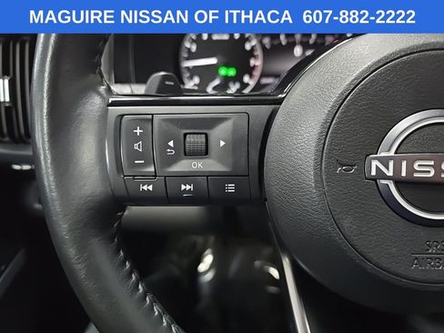 Used 2023 Nissan Pathfinder SL w/ Lighting Package (N92) AWD/4WD image 19