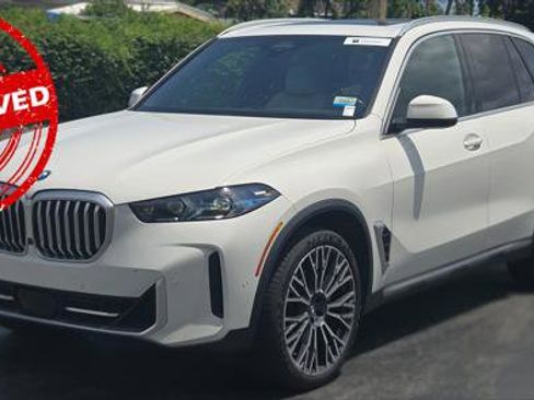 Used 2024 BMW X5 xDrive40i w/ Premium Package AWD/4WD image 1