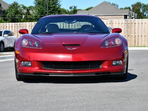 Used 2010 Chevrolet Corvette Grand Sport w/ Preferred Equipment Group RWD image 3
