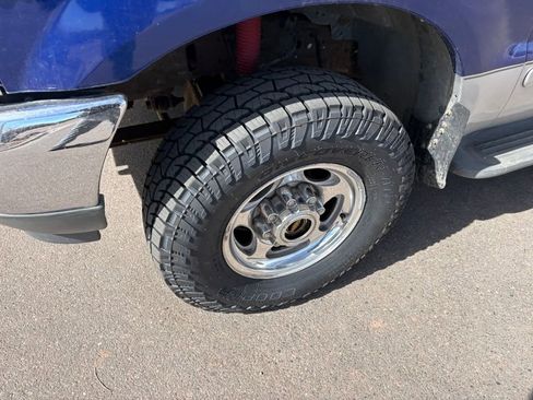 Used 2003 Ford F350 Lariat image 9