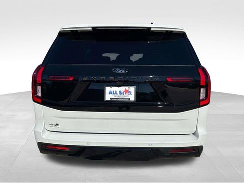 New 2025 Ford Expedition Tremor image 8