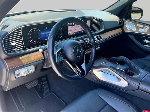 Used 2024 Mercedes-Benz GLE 350 4MATIC image 18
