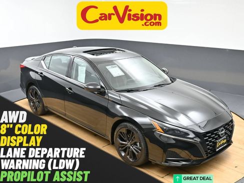 Used 2023 Nissan Altima 2.5 SR AWD/4WD image 1