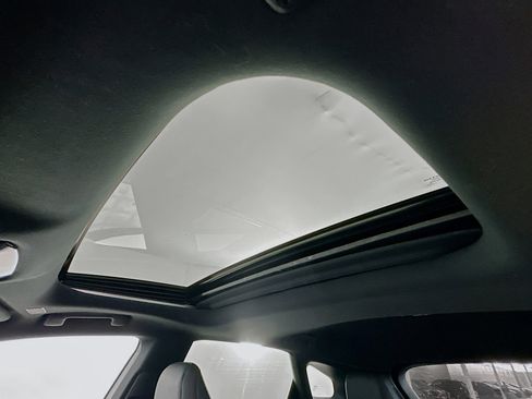 Used 2023 Lexus RX 350 Premium image 25