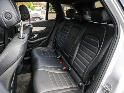 Used 2018 Mercedes-Benz GLC 43 AMG 4MATIC image 38