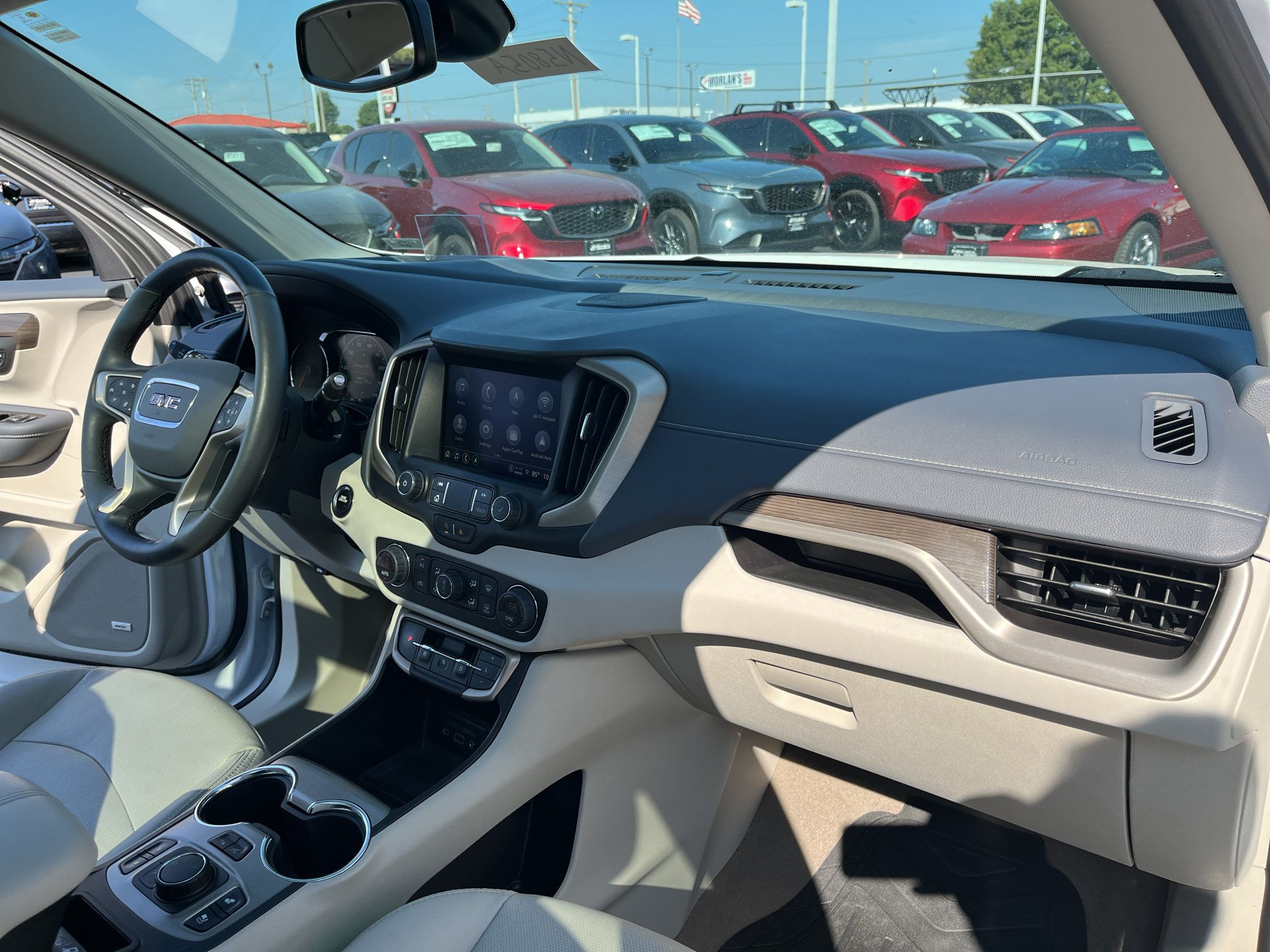 Used 2024 GMC Terrain Denali w/ Denali Premium Package AWD/4WD image 58