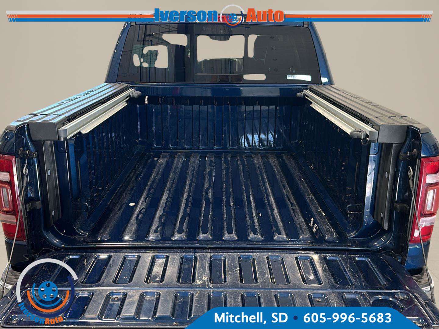 Used 2020 RAM 1500 Laramie AWD/4WD image 28