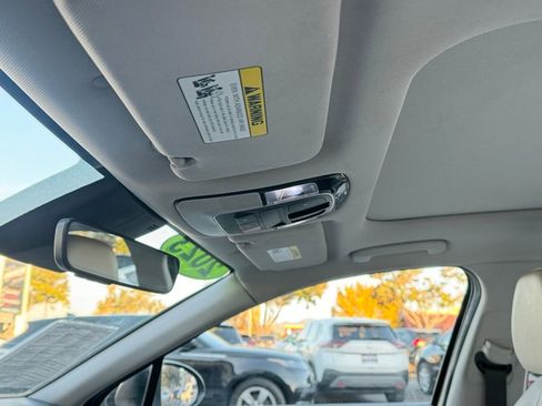 Used 2023 Hyundai Sonata Limited image 16