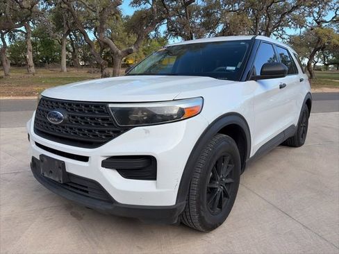 Used 2020 Ford Explorer 2WD image 2