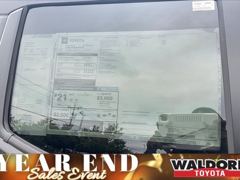 New 2025 Toyota Tacoma SR5 image 18