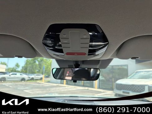 New 2026 Kia K4 FWD image 24
