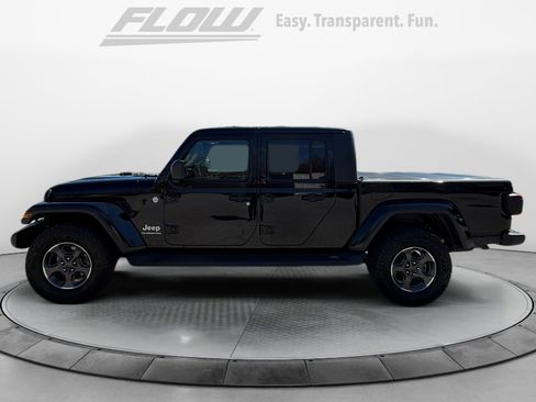 Used 2020 Jeep Gladiator Overland image 5