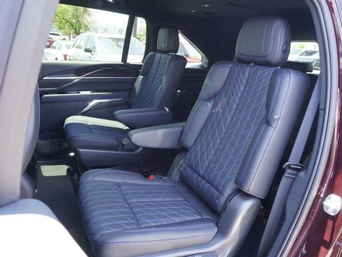 New 2025 Cadillac Escalade IQ Sport 1 w/ Smart Trailering package AWD/4WD image 9