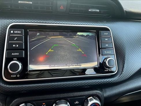 Used 2025 Nissan Kicks Play S FWD image 13