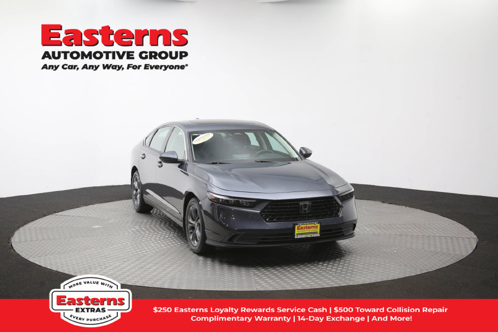 Used 2023 Honda Accord EX image 52
