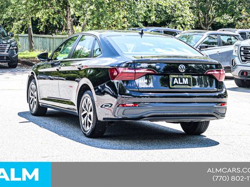 Used 2024 Volkswagen Jetta S FWD image 8