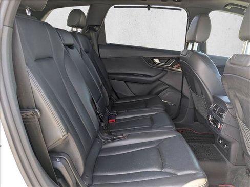 Used 2019 Audi Q7 3.0T Premium Plus w/ Premium Plus Package AWD/4WD image 16