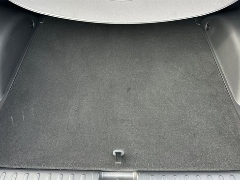 Used 2024 Hyundai Ioniq 5 Limited image 17