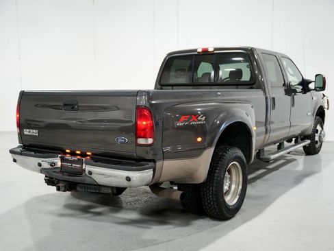 Used 2005 Ford F350 4x4 Crew Cab DRW Super Duty image 6