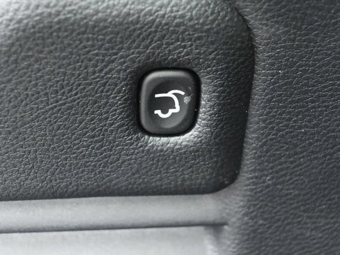 Used 2020 Jeep Grand Cherokee High Altitude AWD/4WD image 33