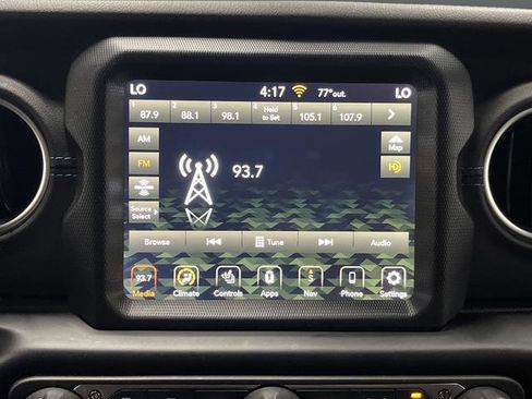 Used 2022 Jeep Wrangler Unlimited Rubicon 4xe w/ Cold Weather Group image 17