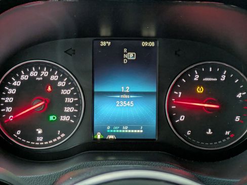 Used 2022 Mercedes-Benz Sprinter 2500 image 18