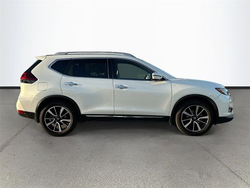 Used 2020 Nissan Rogue SL image 8