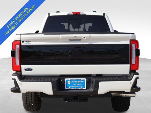 New 2026 Ford F350 Platinum w/ FX4 Off-Road Package AWD/4WD image 4