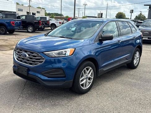 Certified 2021 Ford Edge SE FWD image 2