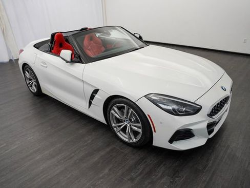 Used 2020 BMW Z4 sDrive30i w/ Premium Package RWD image 2