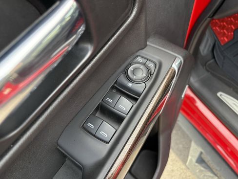 Used 2021 Chevrolet Silverado 1500 LT Trail Boss w/ Convenience Package II image 24