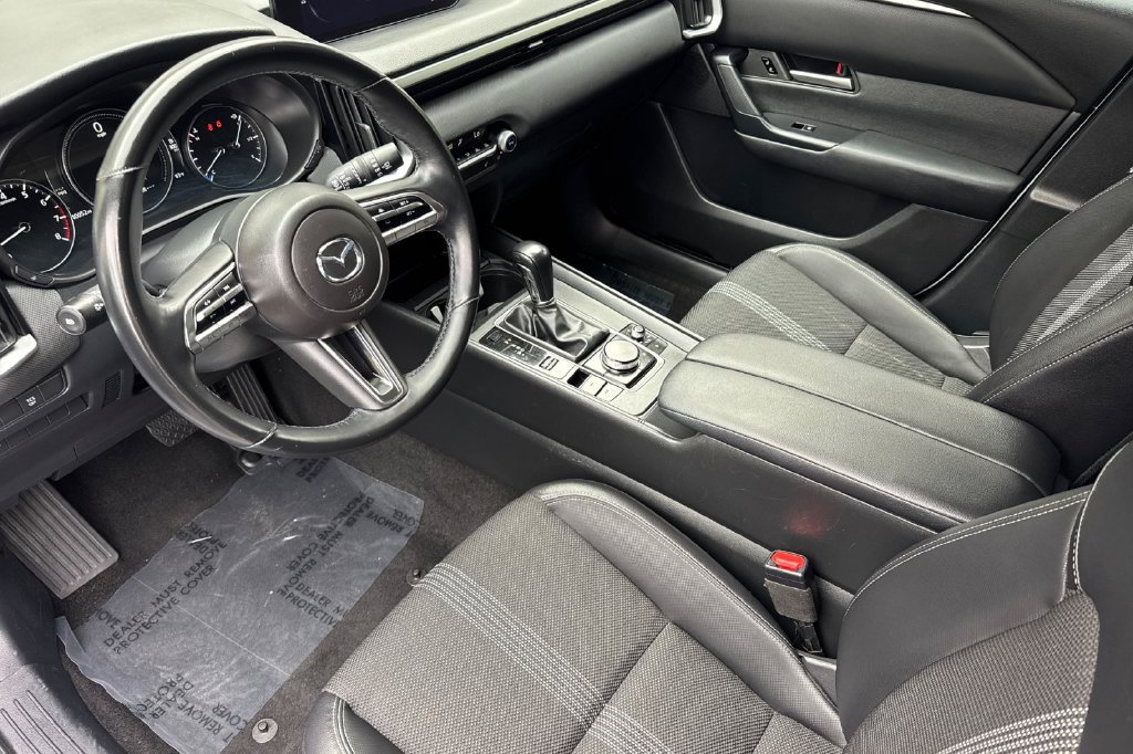 Used 2025 MAZDA CX-50 AWD 2.5 S w/ Preferred Package image 9