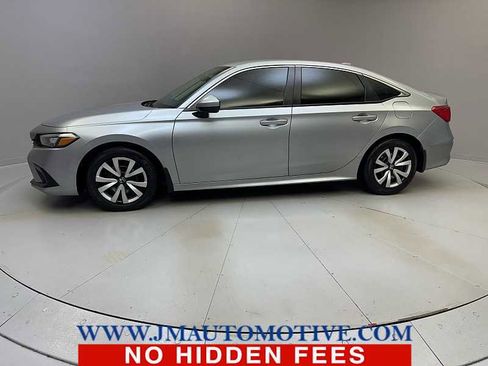 Used 2022 Honda Civic LX image 2