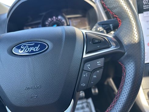 Used 2022 Ford Edge ST-Line w/ Class II Trailer Tow Package AWD/4WD image 53