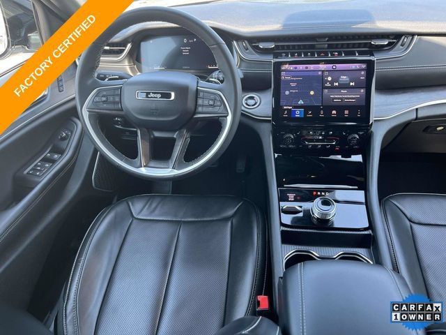 Certified 2024 Jeep Grand Cherokee Limited w/ Luxury Tech Group II AWD/4WD image 15