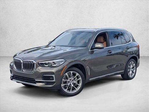 Certified 2023 BMW X5 sDrive40i w/ Premium Package image 1
