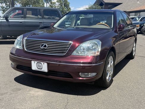 Used 2003 Lexus LS 430 RWD image 4