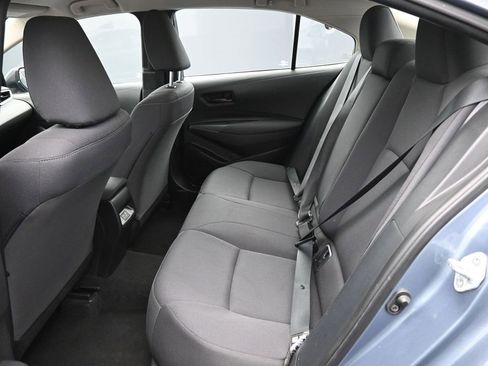 Used 2023 Toyota Corolla LE image 12