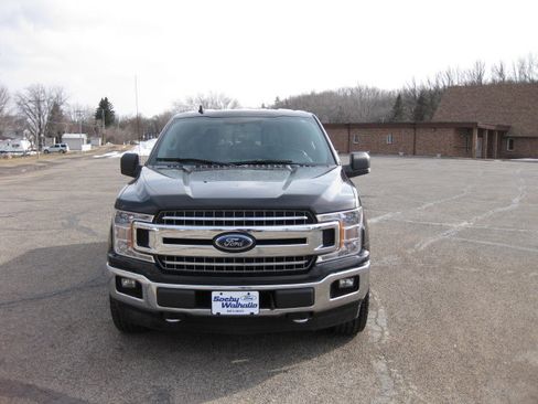 Used 2018 Ford F150 XLT w/ Equipment Group 302A Luxury AWD/4WD image 3
