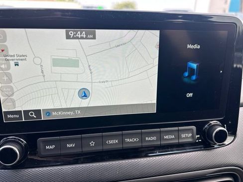 Used 2023 Hyundai Kona Limited FWD image 16