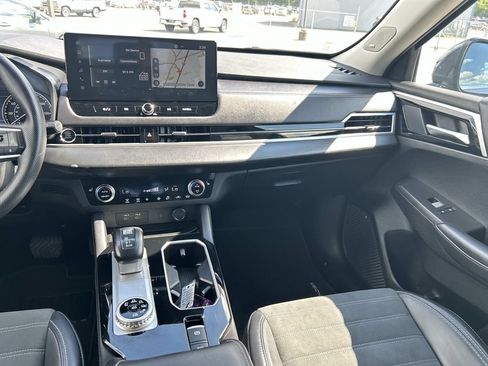 Used 2025 Mitsubishi Outlander SE AWD/4WD image 24