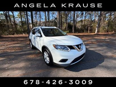Used 2016 Nissan Rogue SV