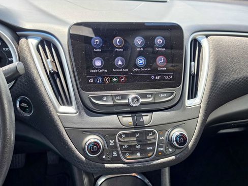 Used 2023 Chevrolet Malibu LT FWD image 17