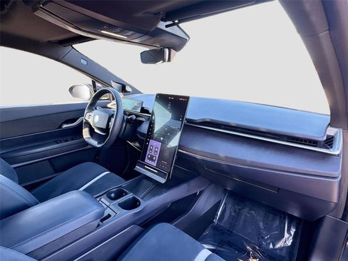 Used 2023 Fisker Ocean One image 28