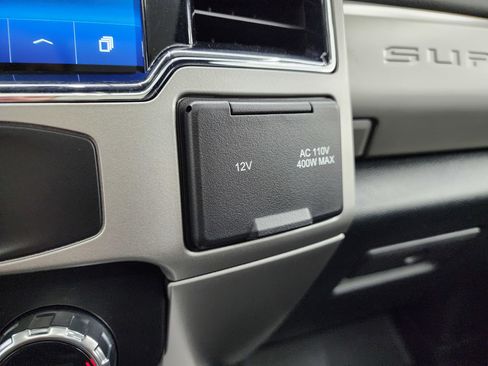 Used 2022 Ford F250 Lariat w/ Lariat Ultimate Package image 56