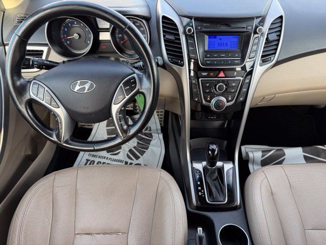 Used 2013 Hyundai Elantra GT w/ Style Pkg FWD image 3