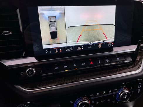 Used 2025 GMC Sierra 1500 Elevation w/ Elevation Premium Package image 40